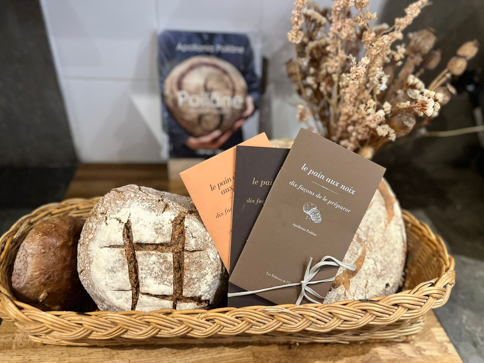 10 WAYS TO PREPARE YOUR BREAD BY APOLLONIA POILÂNE