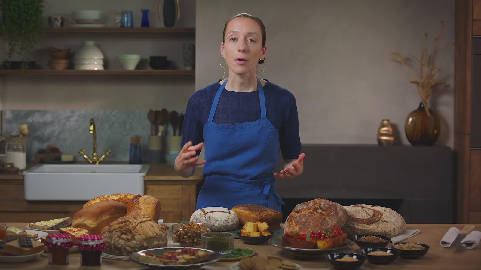 Boulangerie Poilâne – façonnage du pain au levain, savoir-faire artisanal