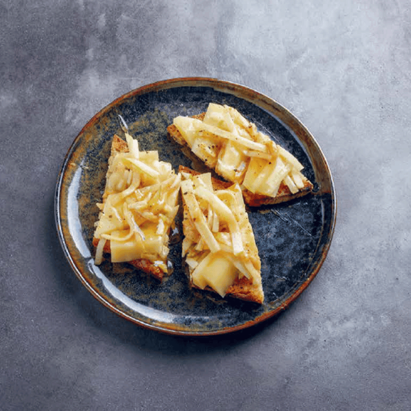 Tartine pomme, comté, caramel