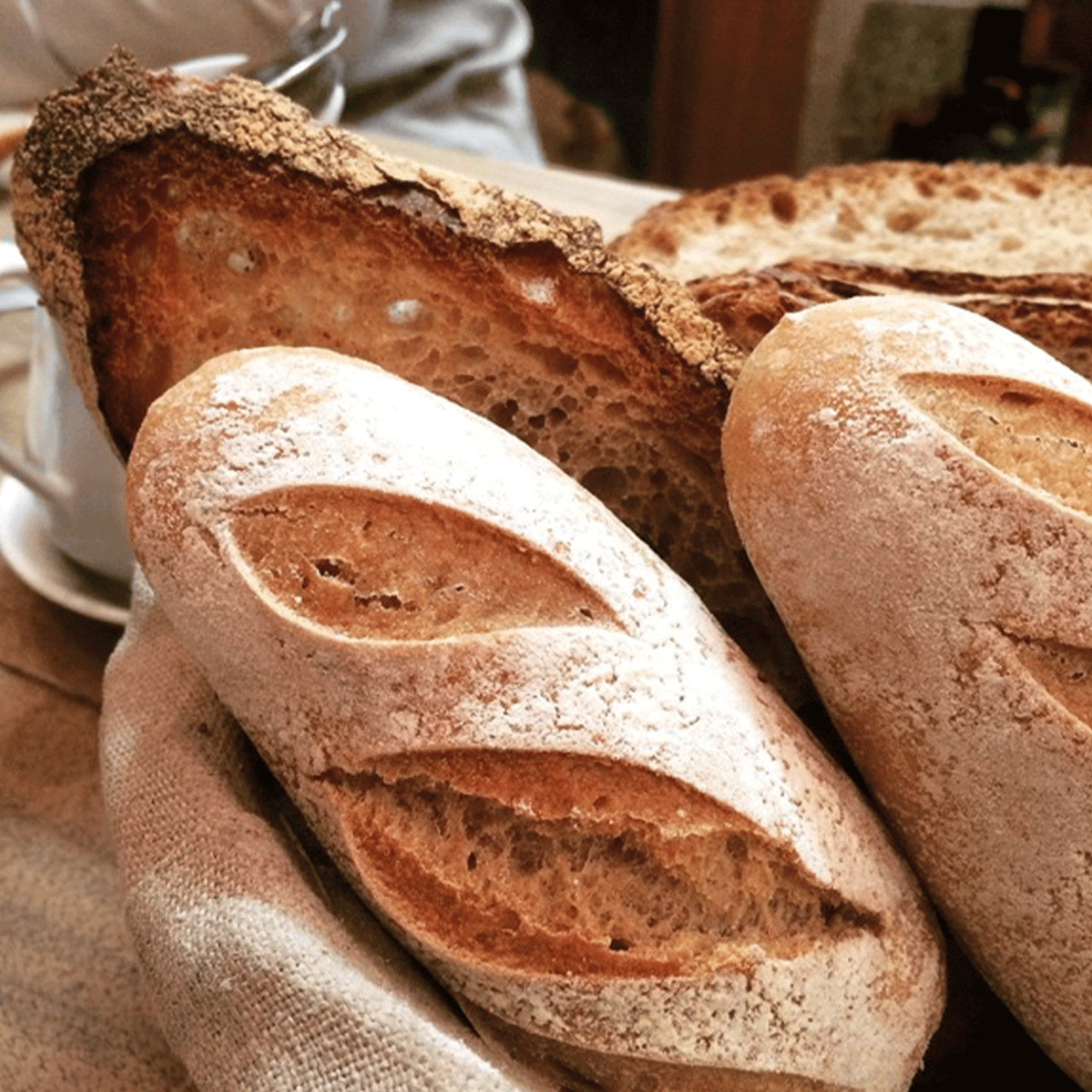 POILÂNE® SIGNATURE SOURDOUGH ROLL / 2PCS